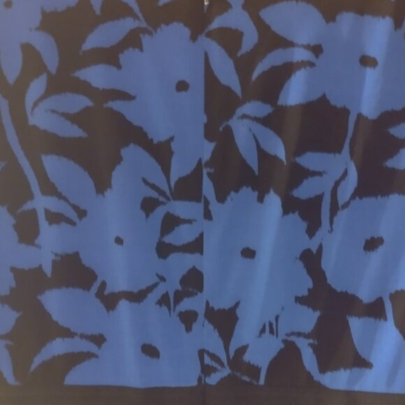 Royal Blue- Floral Knee-length Dress - Picture 9 of 9